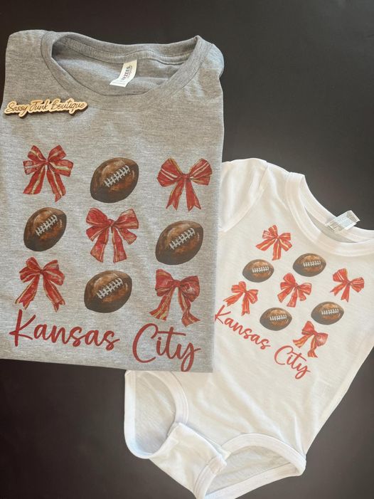 Kansas City Bows/Footballs
