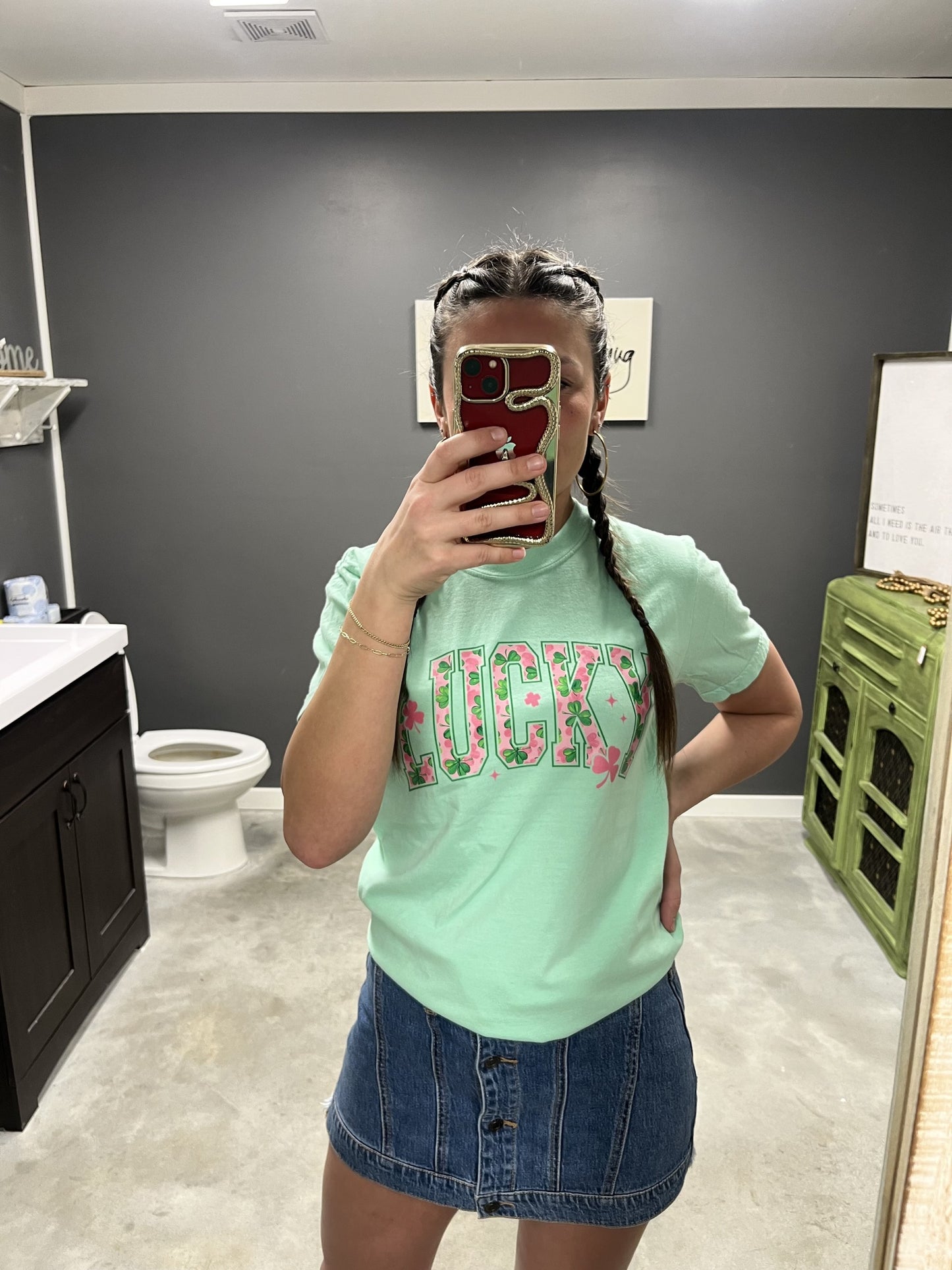 LUCKY Tee