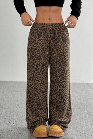 Elastic Waisted Leopard Straight Leg Pants