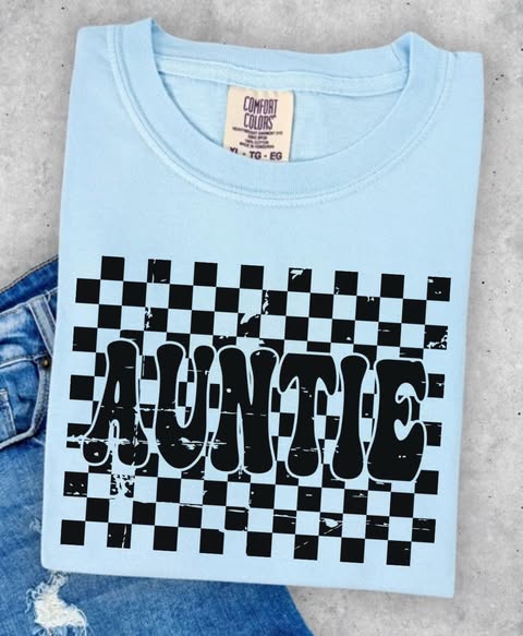 Checkered Auntie