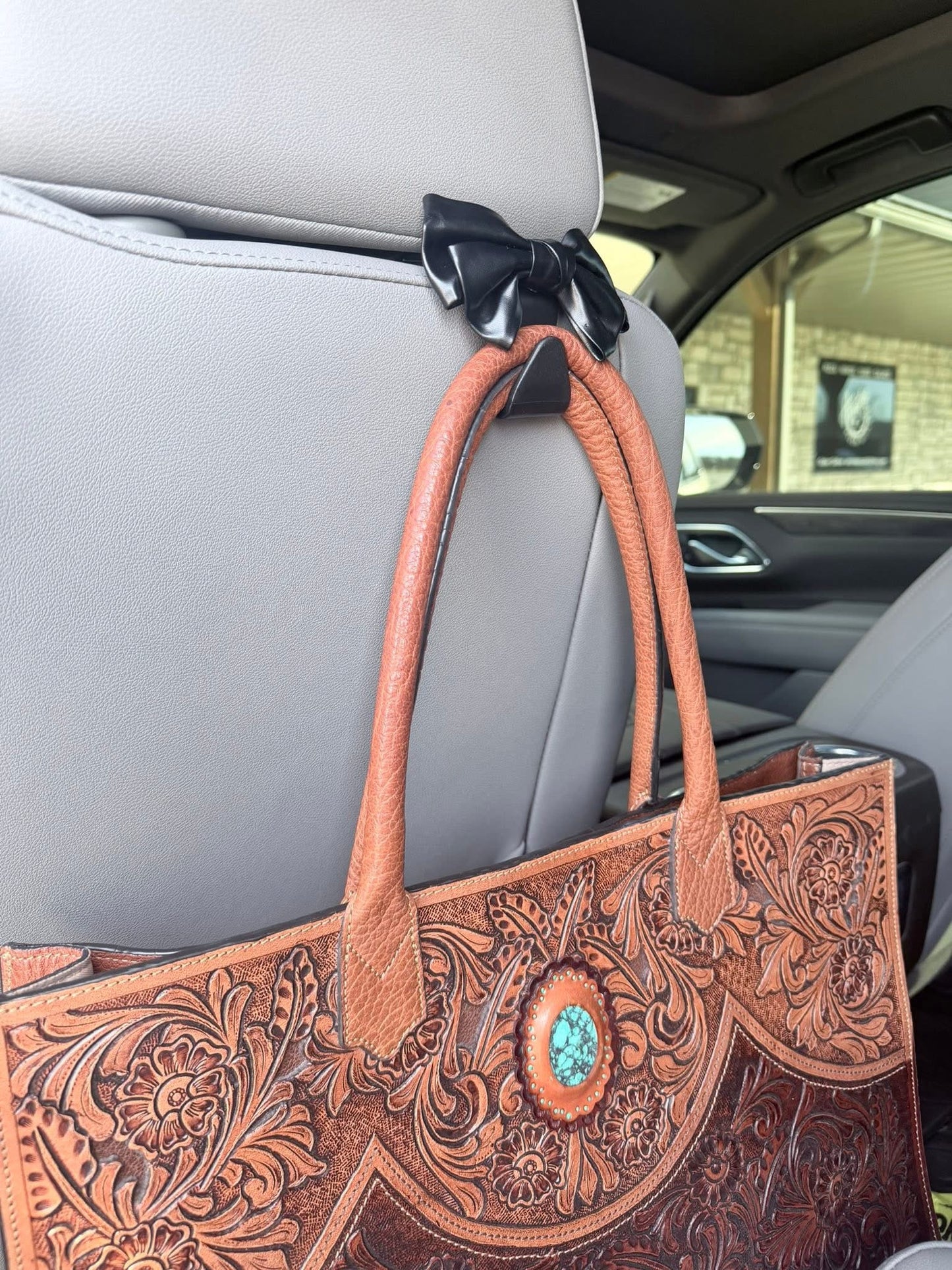 Bow Purse Holder