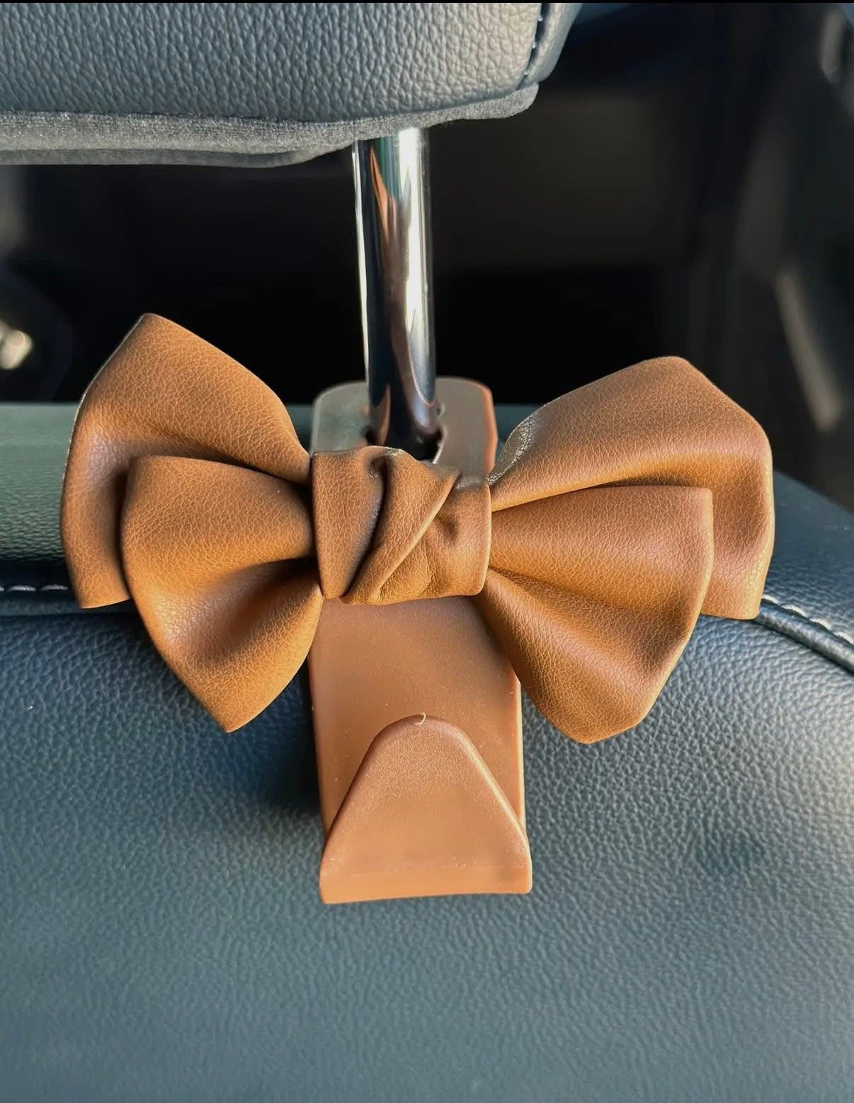 Bow Purse Holder