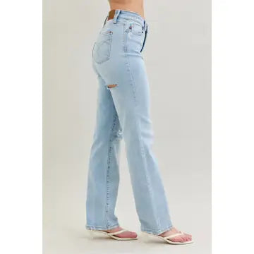 Judy Blue Light Wash Straight Fit
