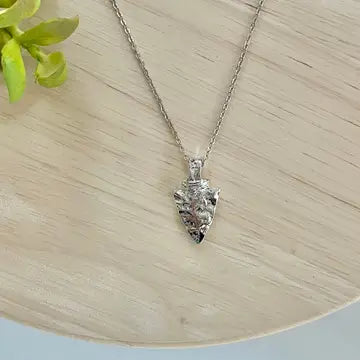 Arrowhead Necklace Silver